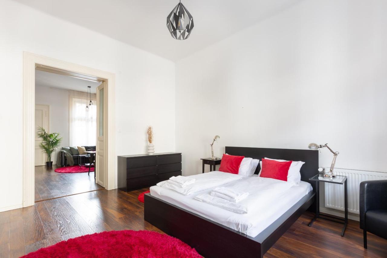 Apartament Red Dot One - New Unit In Heart Of Jewish Quarter Budapeszt Zewnętrze zdjęcie